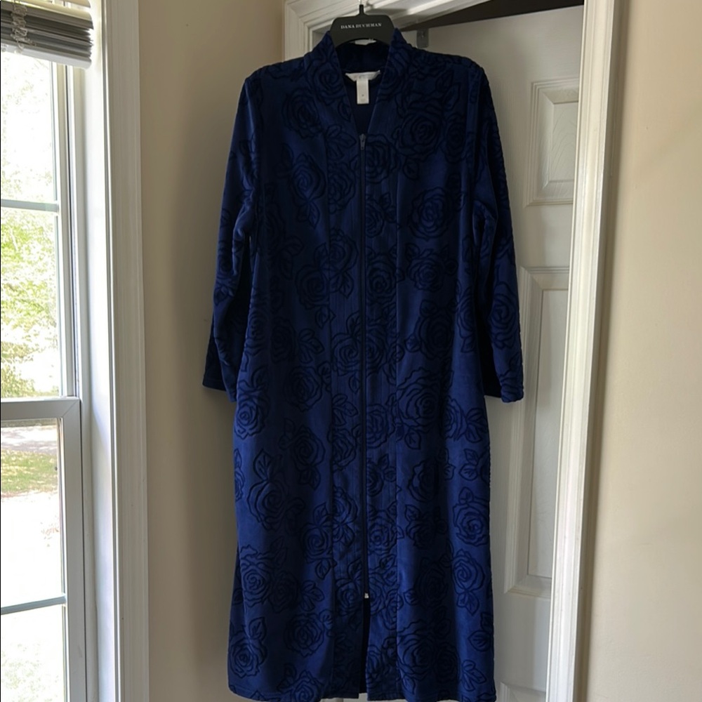 Blue Floral Soft Zip-Up Robe